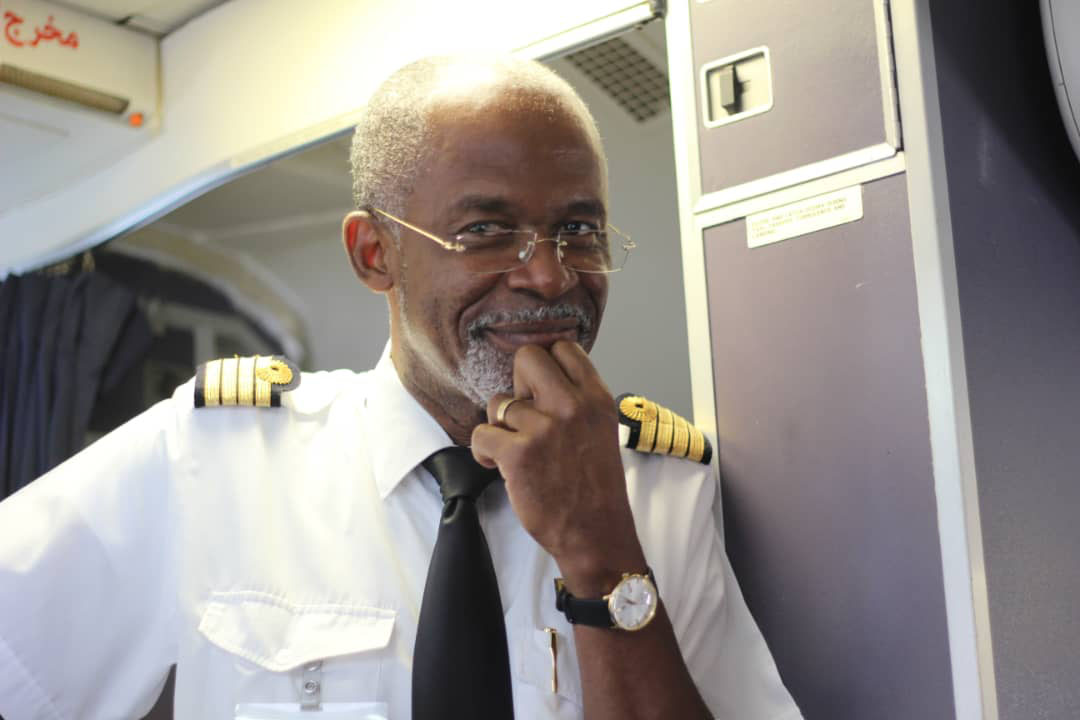 Jacques Assoumou: Un ancien officier pilote de ligne sur Fokker 28, est promu Directeur Général de la compagnie aérienne centrafricaine «Simb airlines corporation»